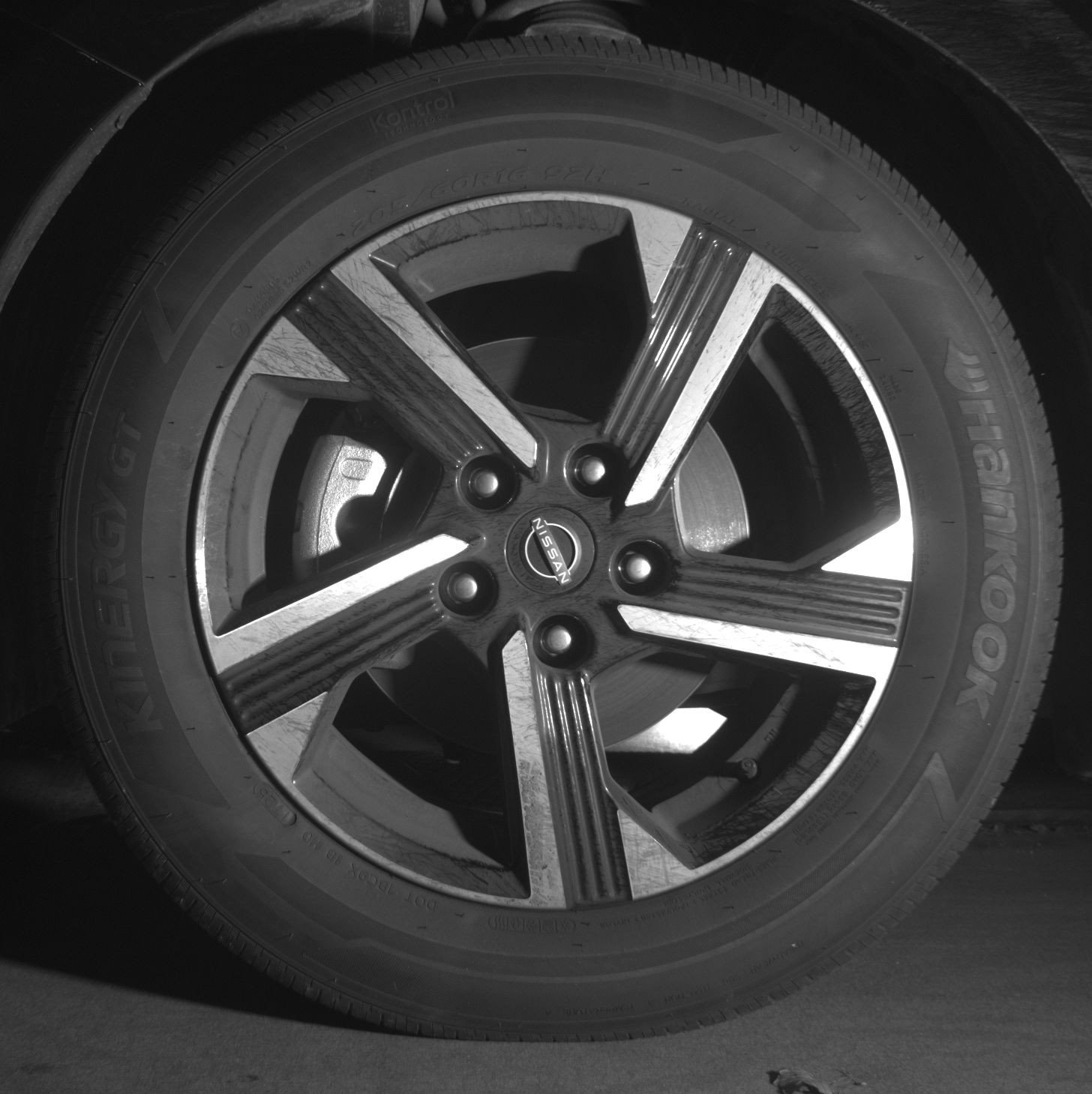 Used 2025 Nissan Sentra SV FWD image 12