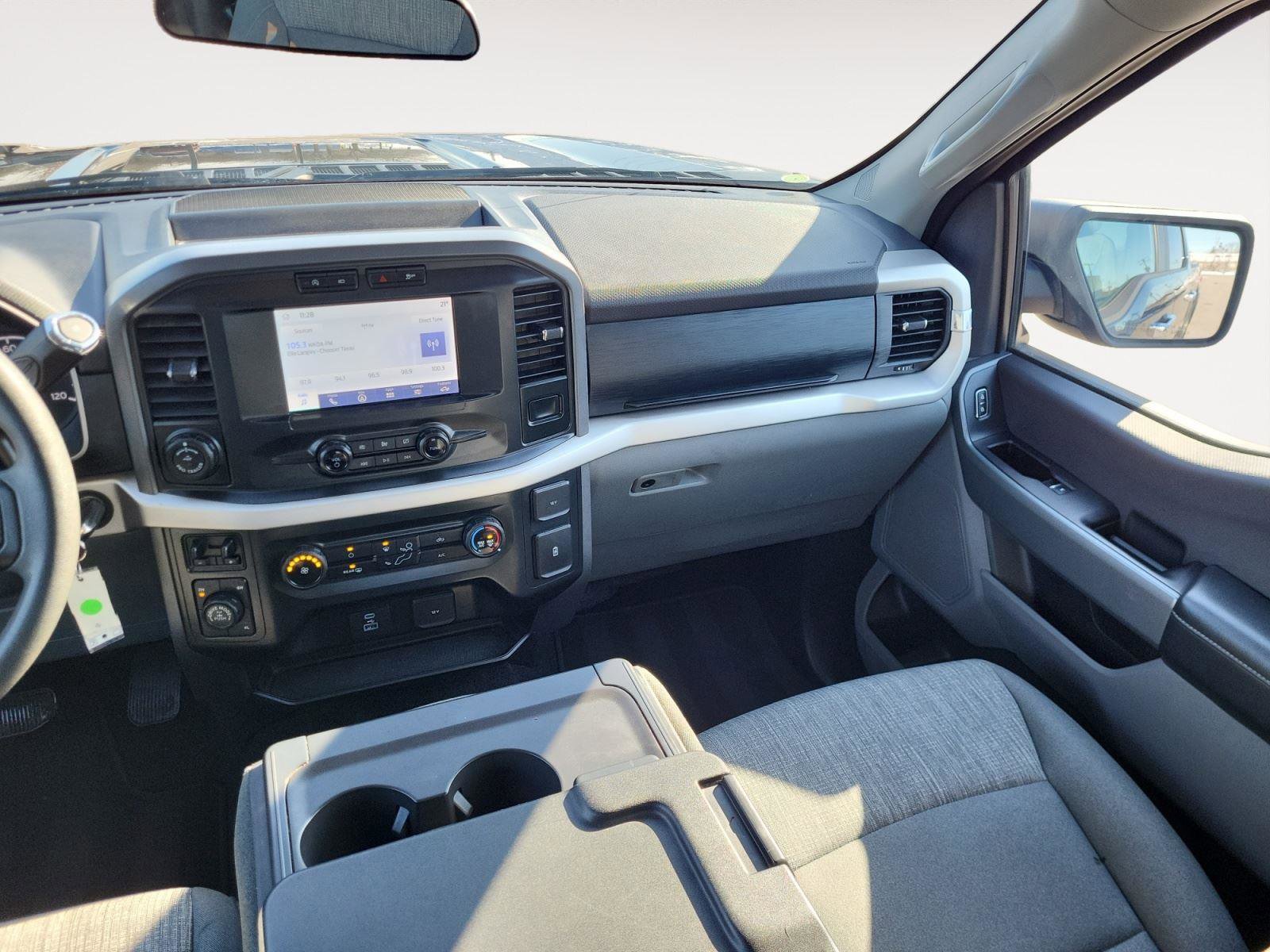 Used 2021 Ford F150 XLT w/ XTR Package image 12