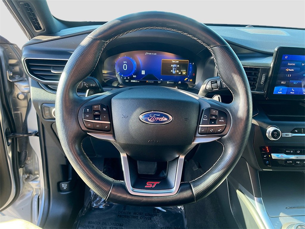 Used 2020 Ford Explorer ST image 11