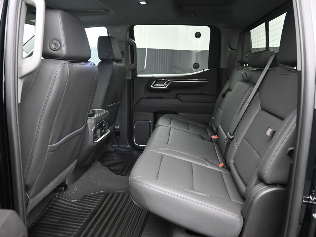 New 2026 Chevrolet Silverado 1500 LTZ w/ Z71 Off-Road Package image 11
