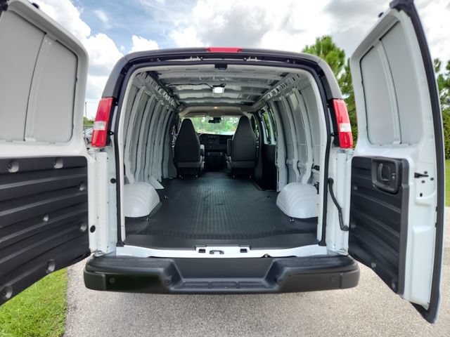 New 2026 GMC Savana 2500 Extended w/ Safety Package RWD image 6
