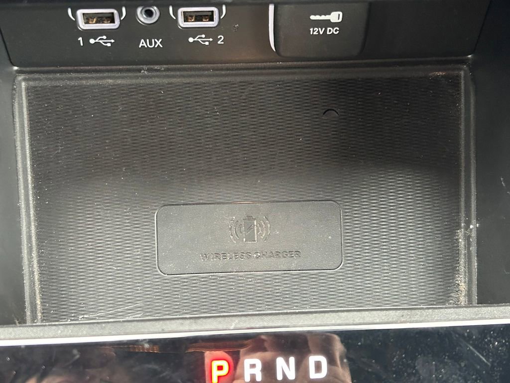 Used 2024 Jeep Grand Cherokee L Altitude AWD/4WD image 33