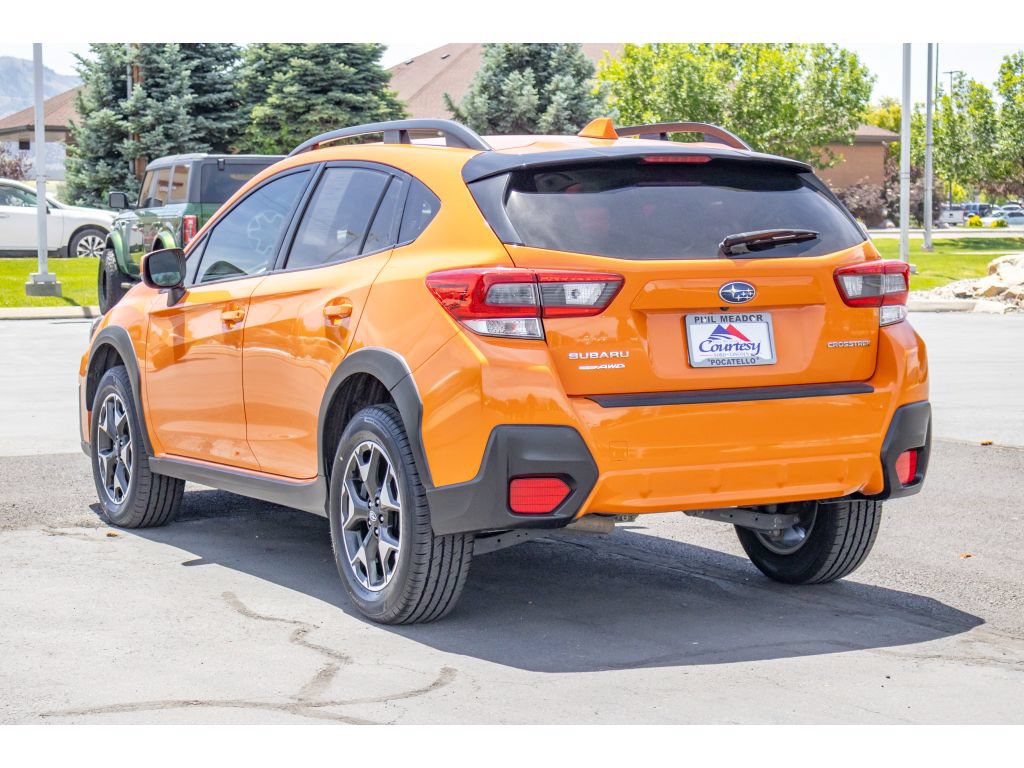 Used 2020 Subaru Crosstrek 2.0i Premium w/ Moonroof Package 1 AWD/4WD image 4