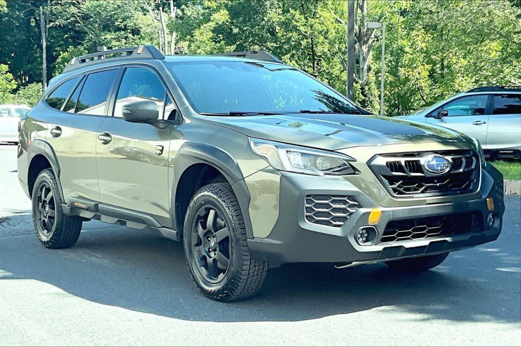 Certified 2024 Subaru Outback Wilderness AWD/4WD image 18