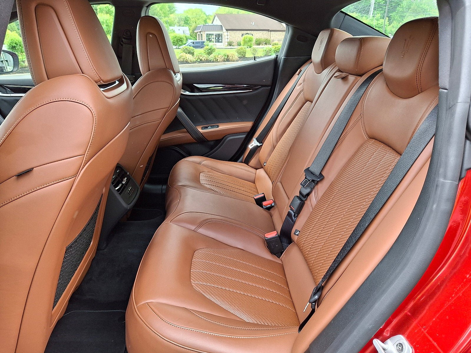 Used 2021 Maserati Ghibli Trofeo RWD image 10