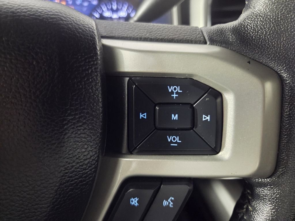 Used 2020 Ford F250 Lariat image 19