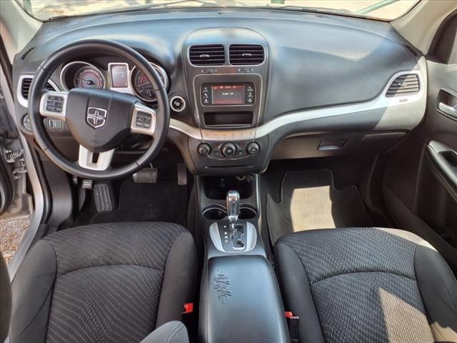 Used 2018 Dodge Journey SE w/ Connectivity Group FWD image 31