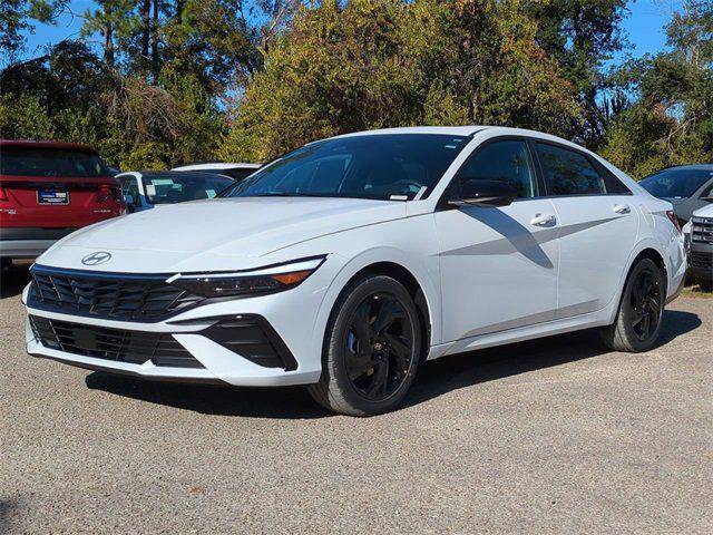 New 2026 Hyundai Elantra Sport FWD image 1