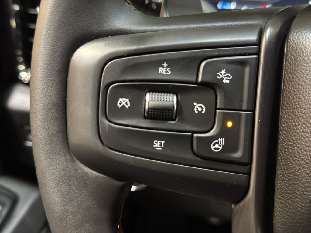 Used 2025 GMC Sierra 1500 AT4 w/ AT4 Premium Package AWD/4WD image 27