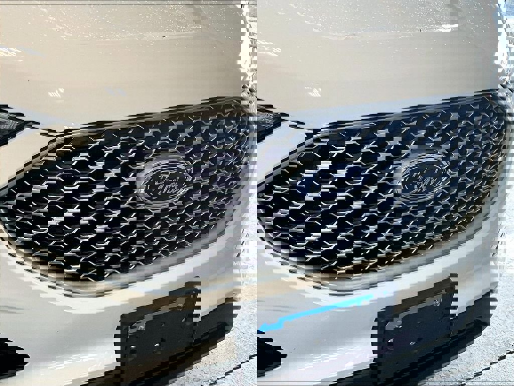 Used 2024 Ford Edge SEL w/ Convenience Package image 30