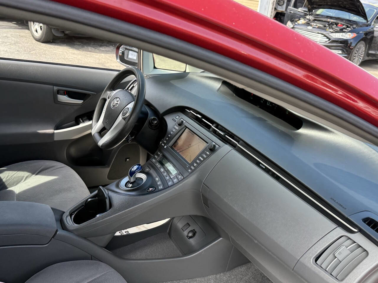 Used 2010 Toyota Prius Five image 10