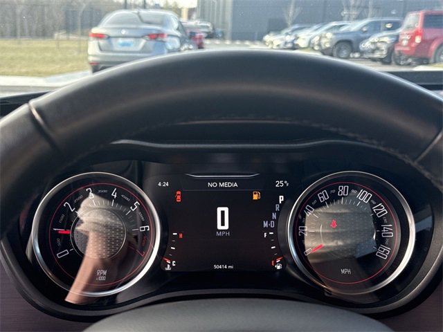 Used 2018 Dodge Challenger SXT image 15