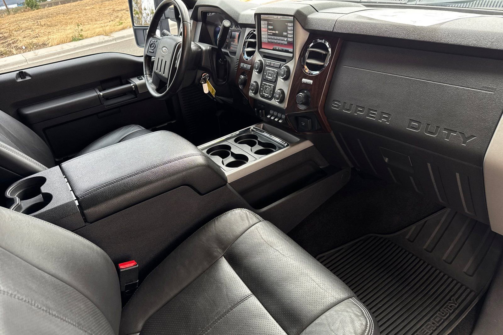 Used 2014 Ford F350 Lariat w/ Lariat Ultimate Package AWD/4WD image 17