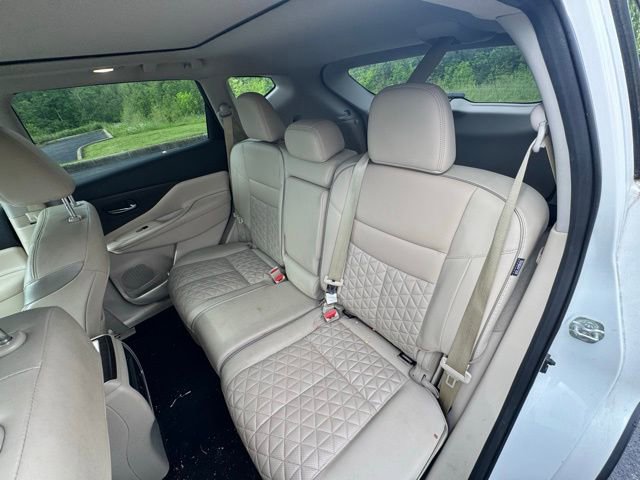 Used 2019 Nissan Murano Platinum FWD image 12