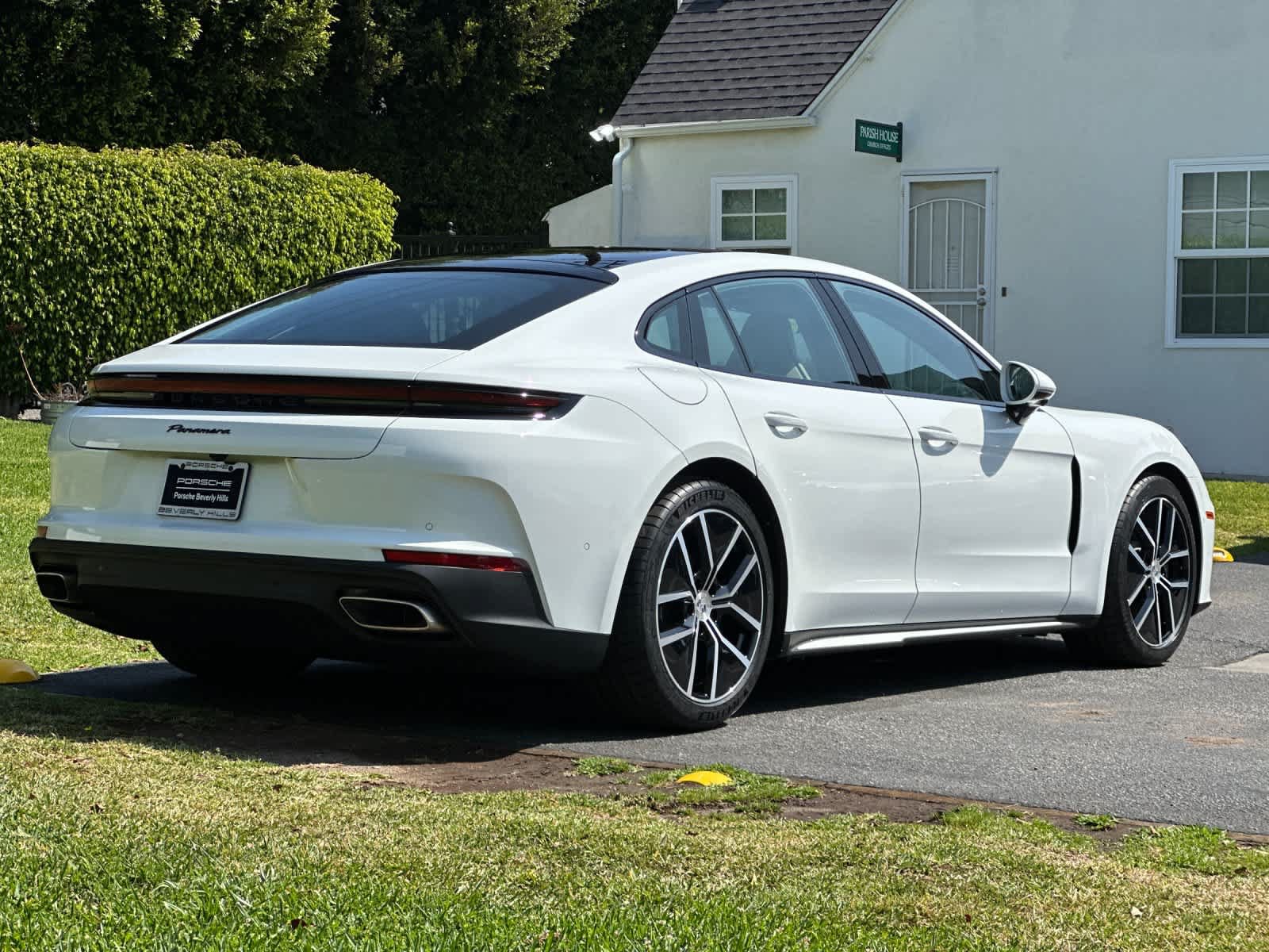 New 2026 Porsche Panamera RWD image 8