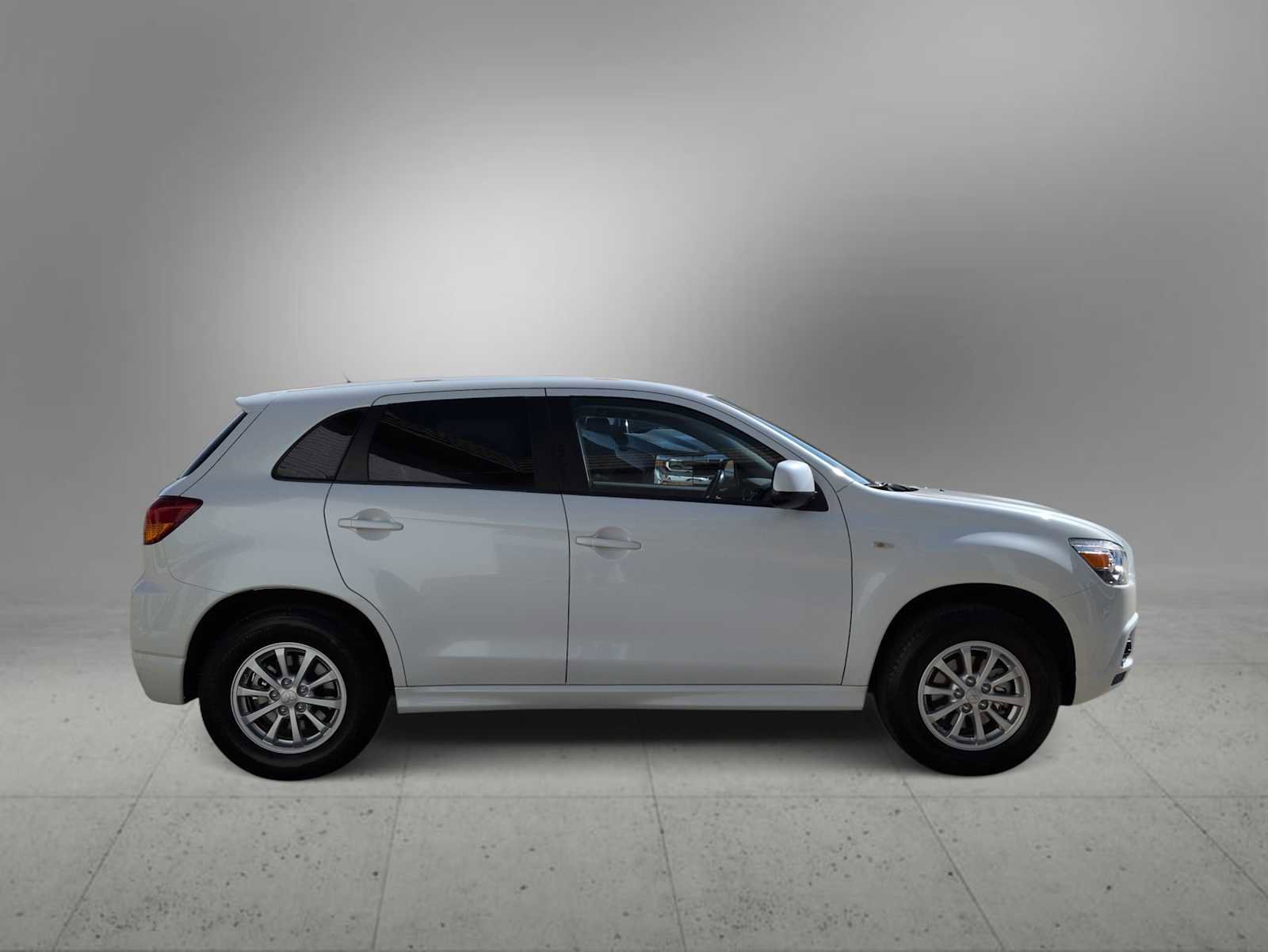 Used 2012 Mitsubishi Outlander Sport ES image 9