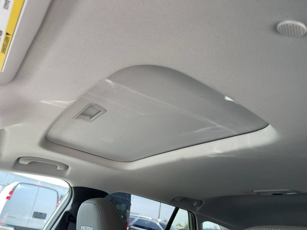 New 2026 Chevrolet Trax ACTIV w/ Sunroof Package FWD image 21