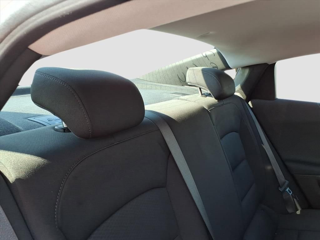 Used 2024 Chevrolet Malibu RS image 15