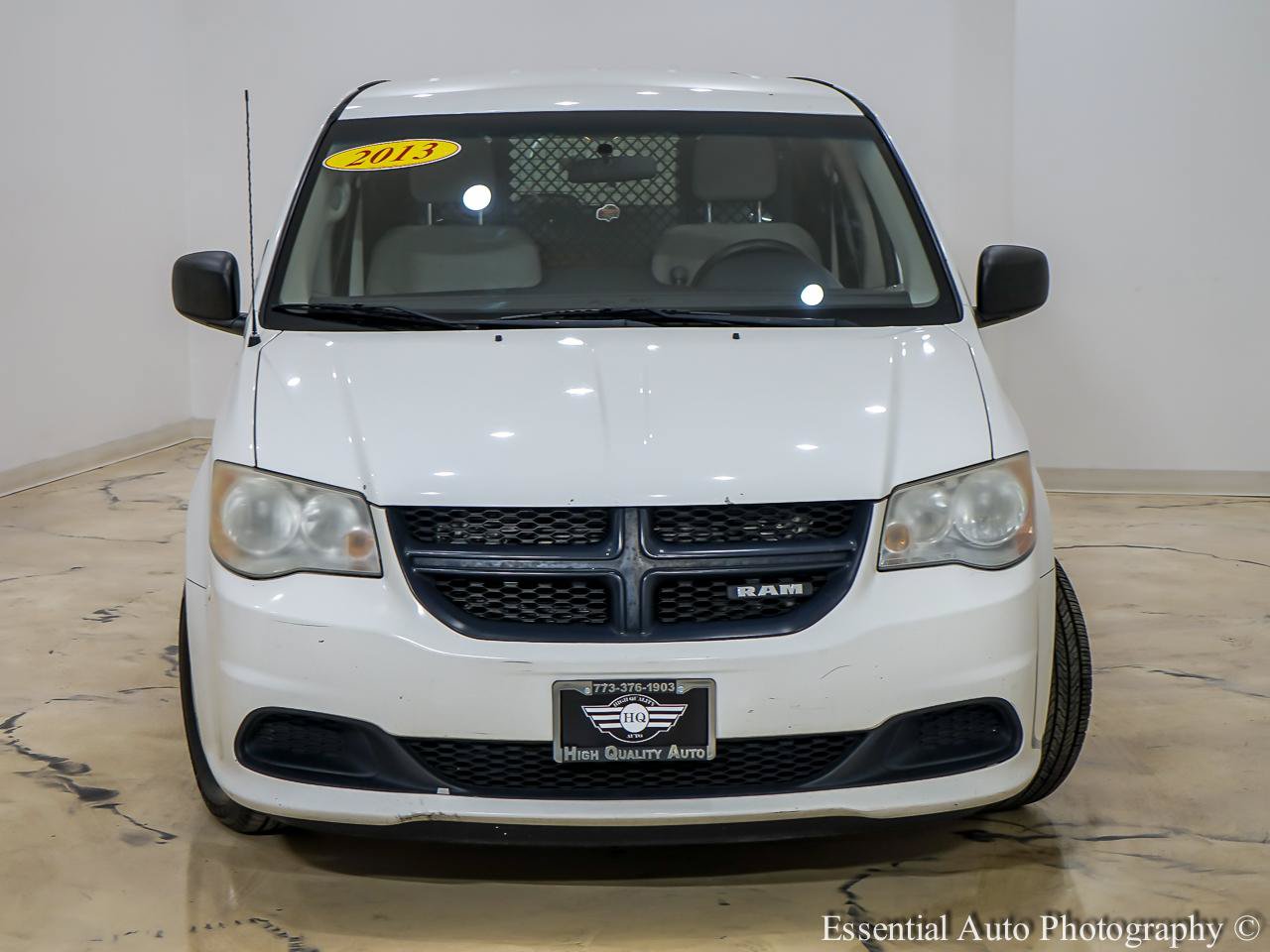 Used 2013 RAM C/V Tradesman FWD image 4