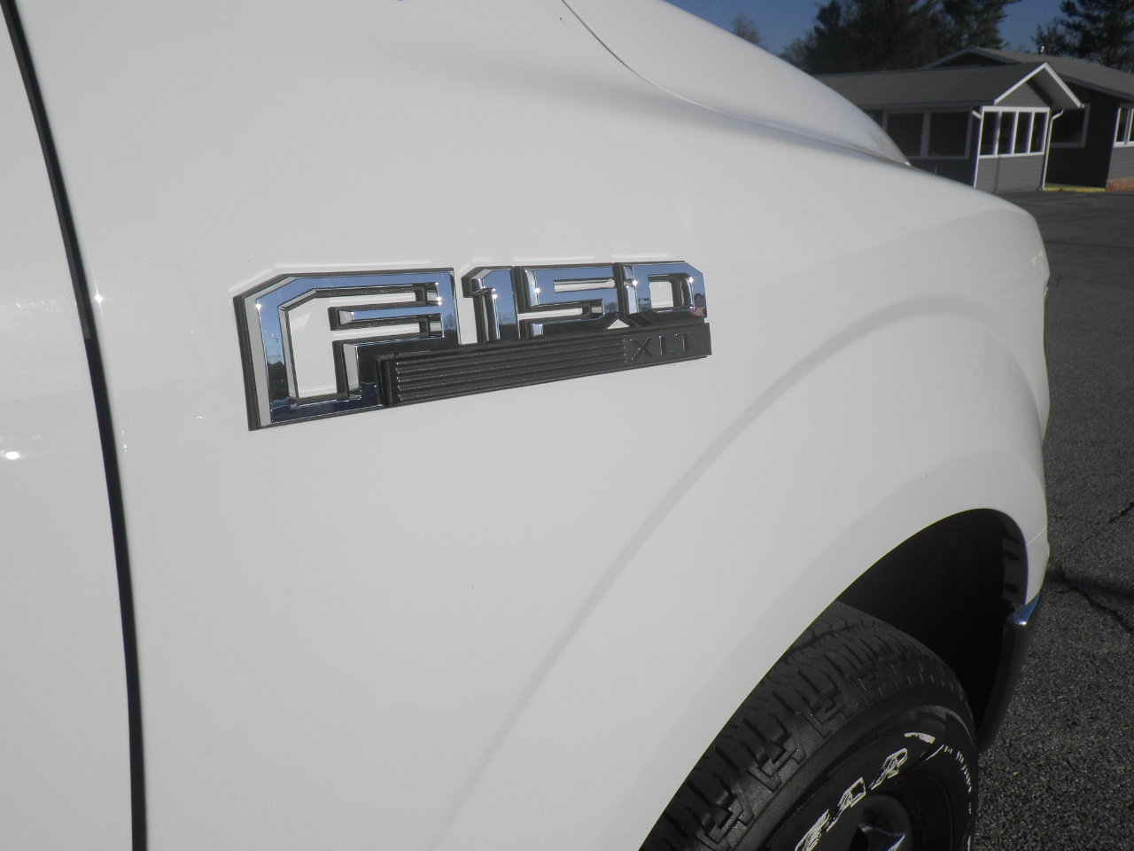 Used 2019 Ford F150 XLT w/ Equipment Group 302A Luxury image 10