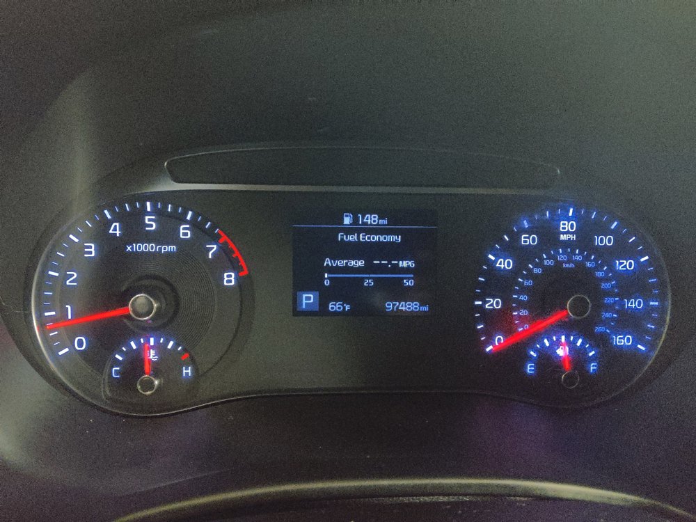 Used 2020 Kia Soul LX FWD image 23