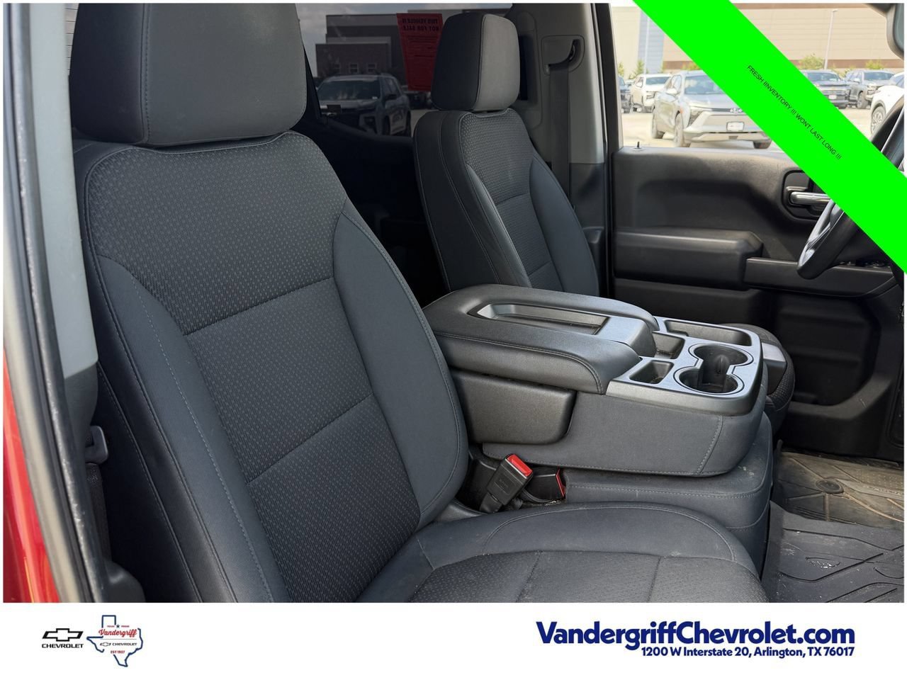 Used 2019 Chevrolet Silverado 1500 Custom w/ Custom Value Package AWD/4WD image 24
