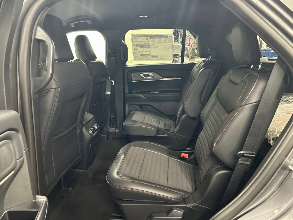 New 2027 Ford Explorer ST-Line AWD/4WD image 27