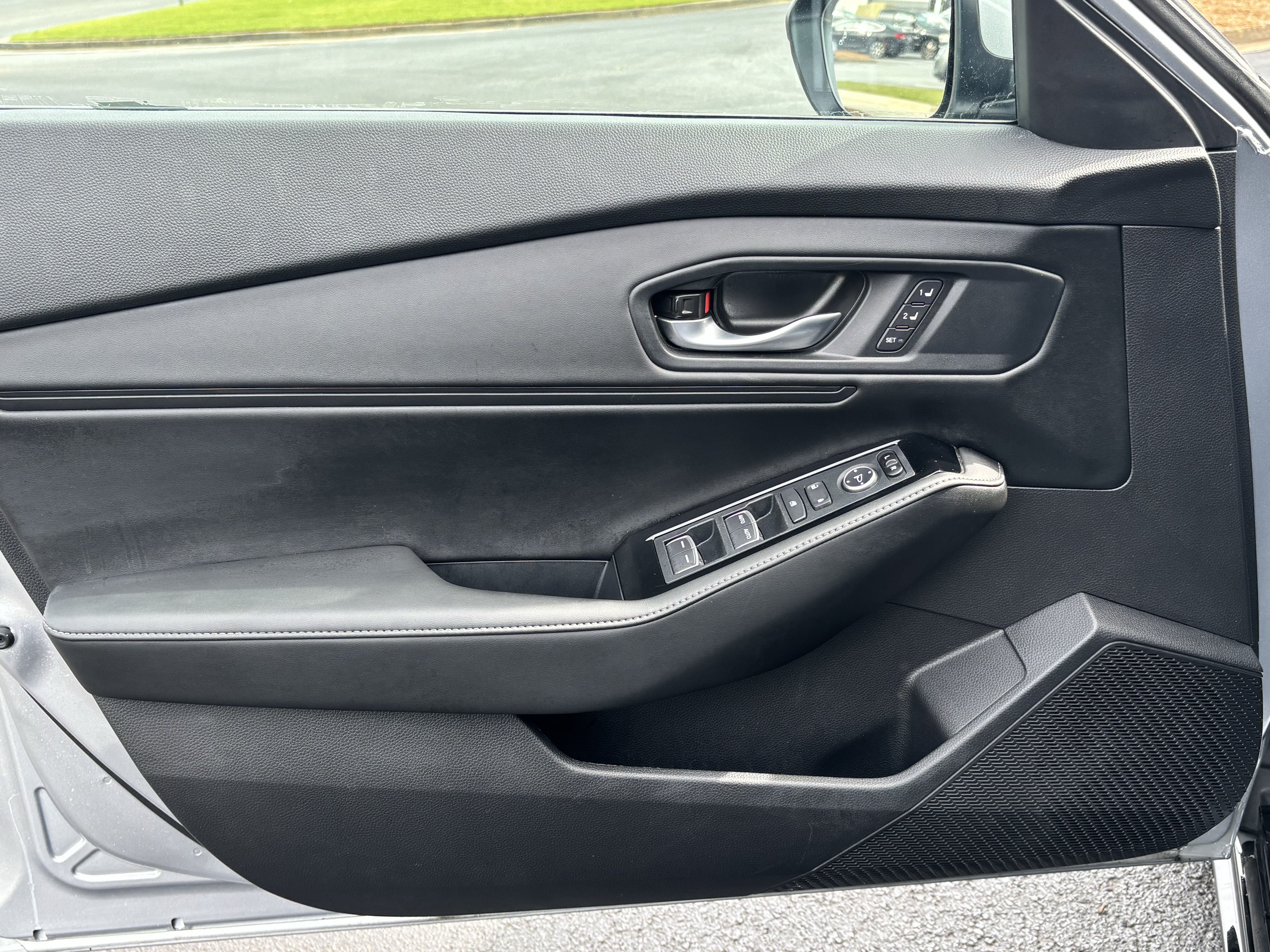 Used 2025 Honda Accord Touring image 14