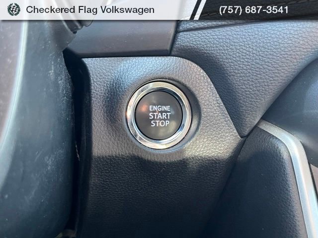 Used 2024 Toyota RAV4 XLE AWD/4WD image 36
