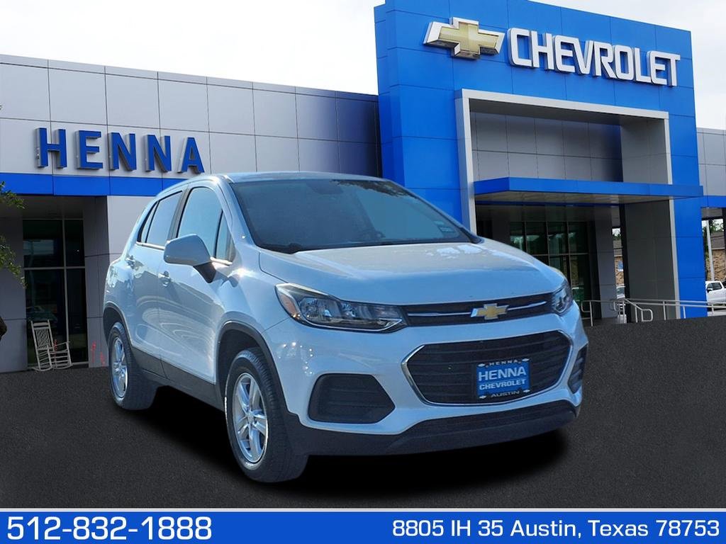 Used 2020 Chevrolet Trax LS w/ Tint and Cruise Package image 1