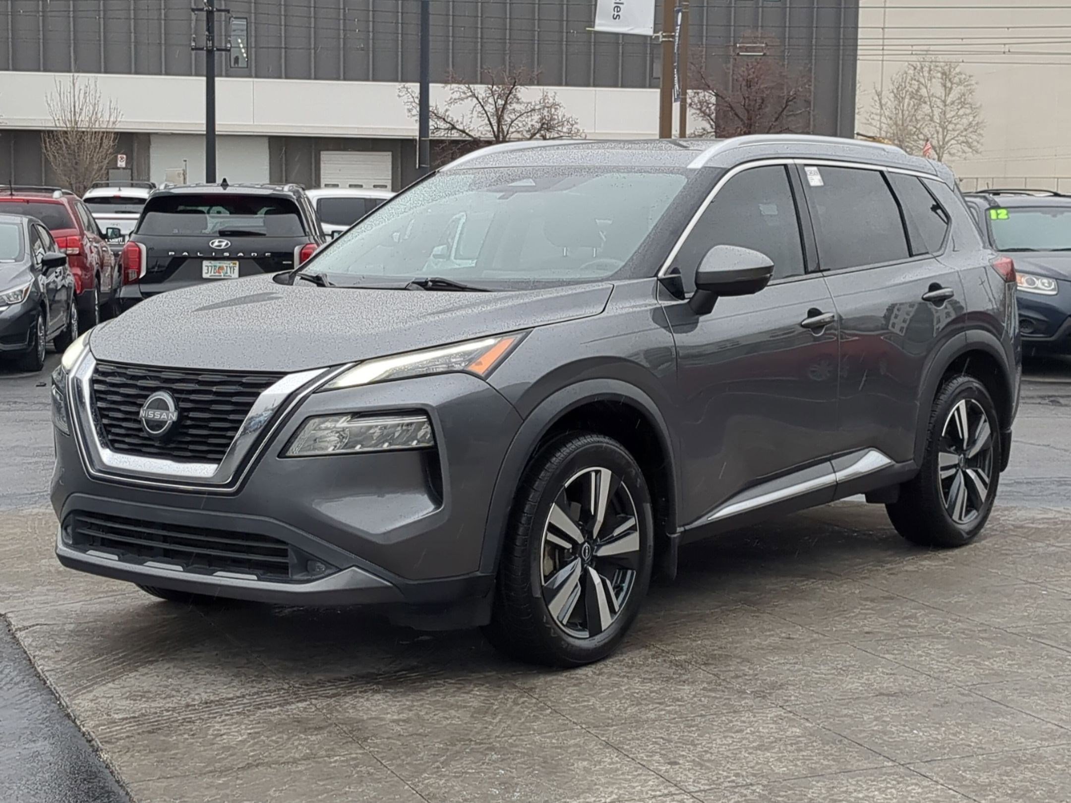 Used 2022 Nissan Rogue SL image 9