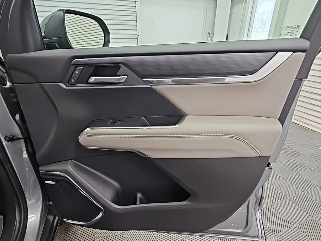 New 2026 GMC Acadia Elevation w/ Black Edition FWD image 43