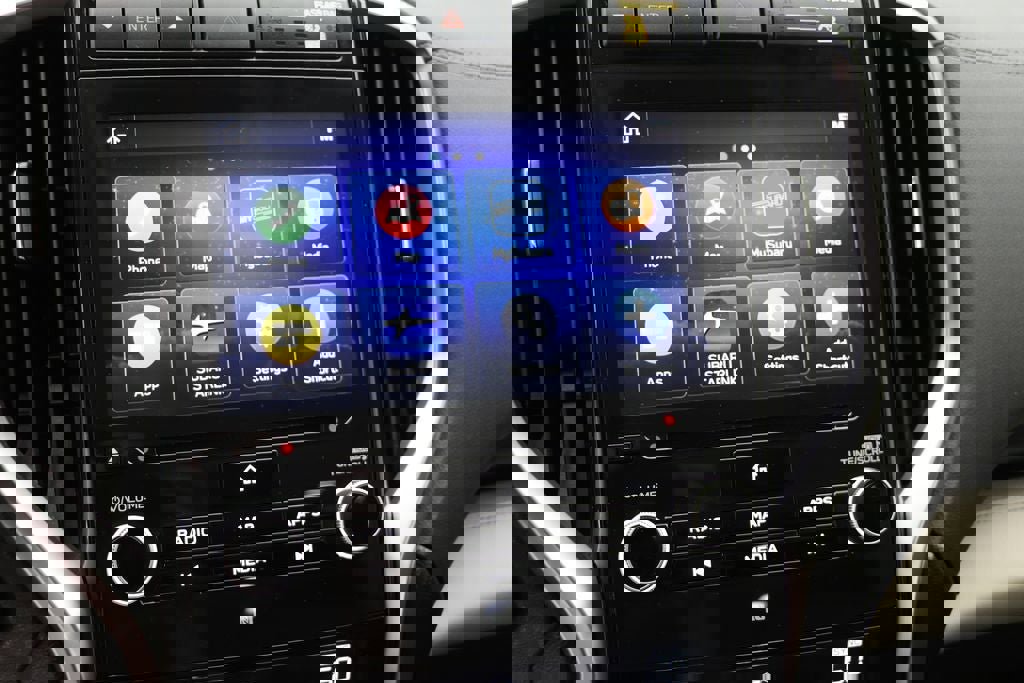 Used 2022 Subaru Ascent Limited w/ Technology Package image 25