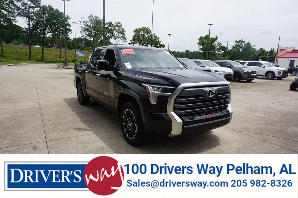 Used 2023 Toyota Tundra Limited AWD/4WD image 1