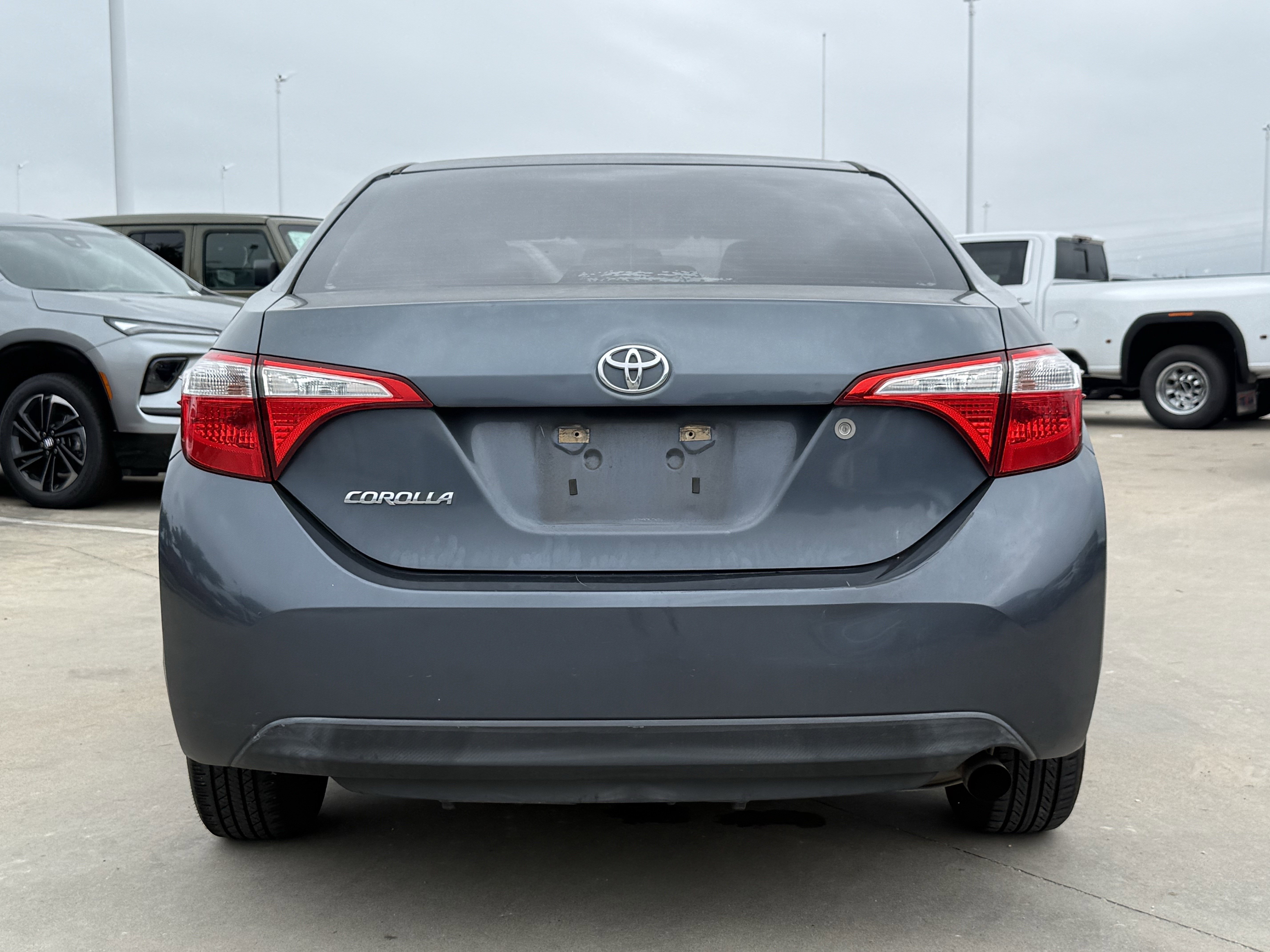 Used 2015 Toyota Corolla L FWD image 6