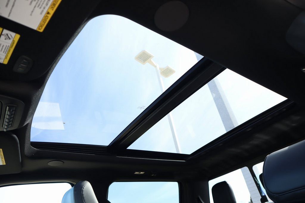 New 2026 Ford F350 Platinum image 17