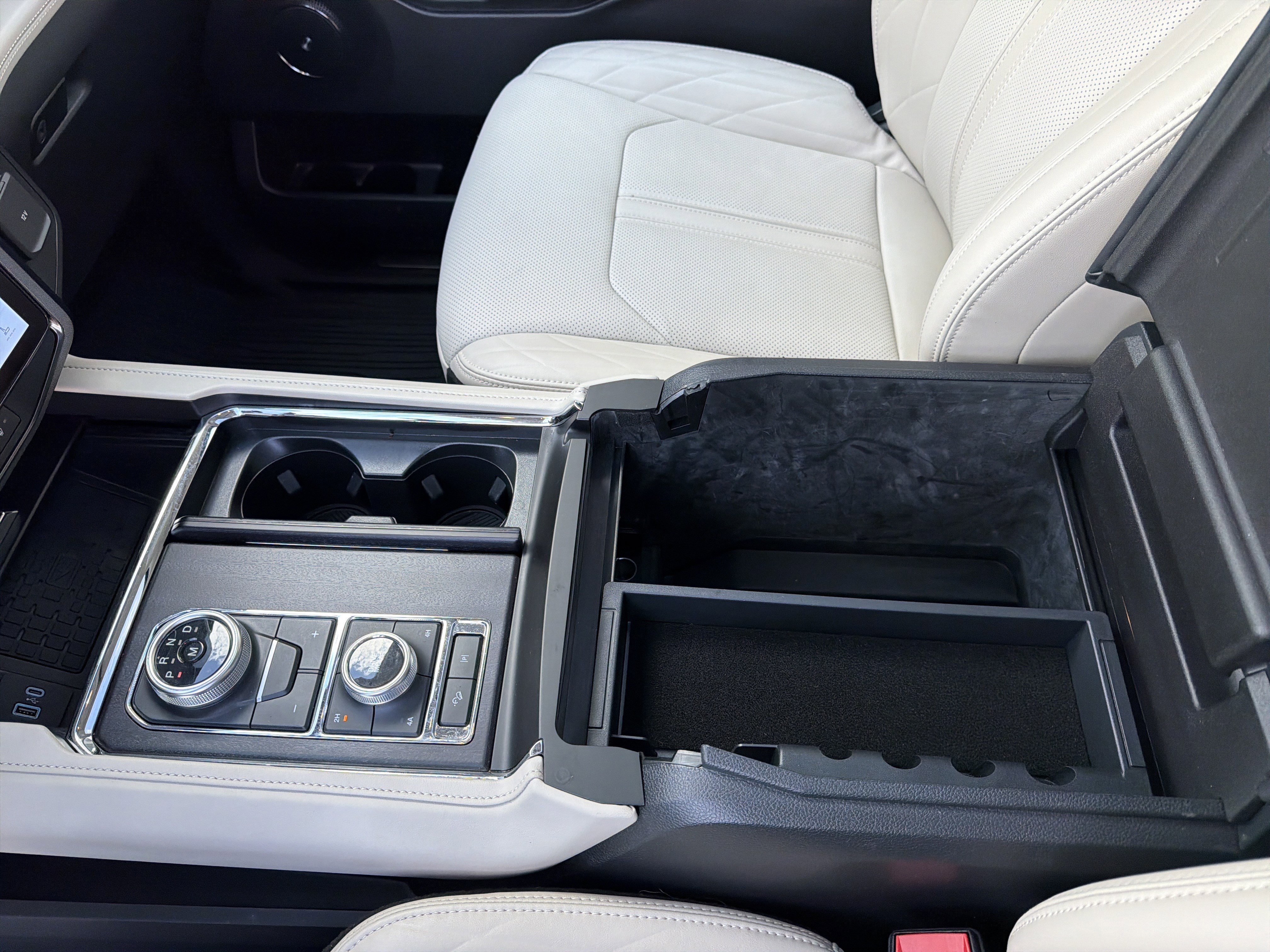 Certified 2024 Ford Expedition Max Platinum AWD/4WD image 50