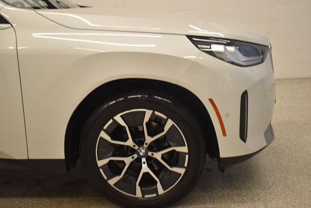 Used 2026 BMW X3 xDrive30i AWD/4WD image 13