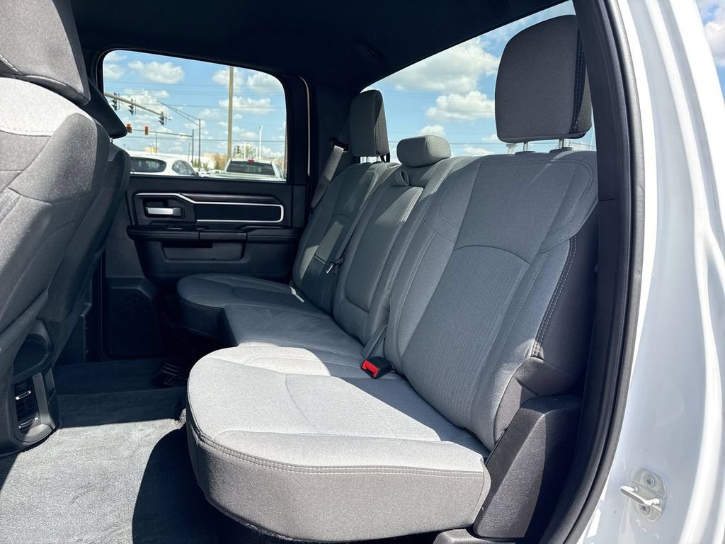 Used 2024 RAM 3500 Big Horn AWD/4WD image 22