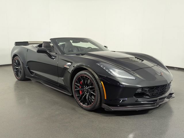 Used 2017 Chevrolet Corvette Z06 RWD image 2