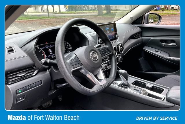 Used 2024 Nissan Sentra SV FWD image 14