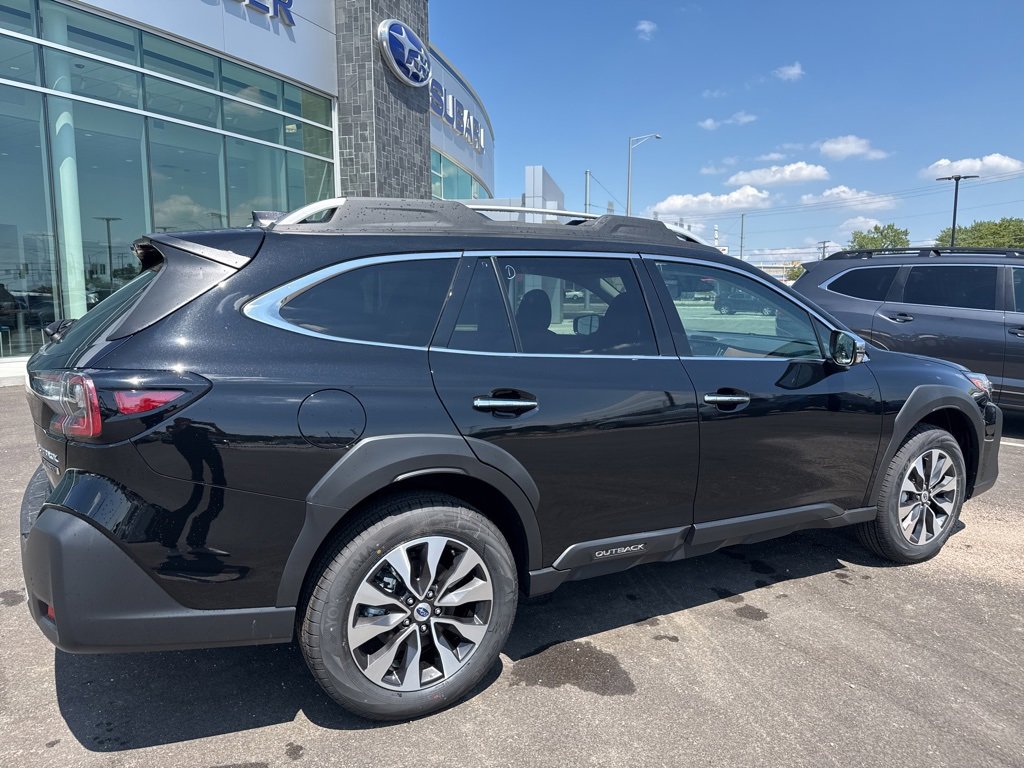New 2025 Subaru Outback Touring XT image 6