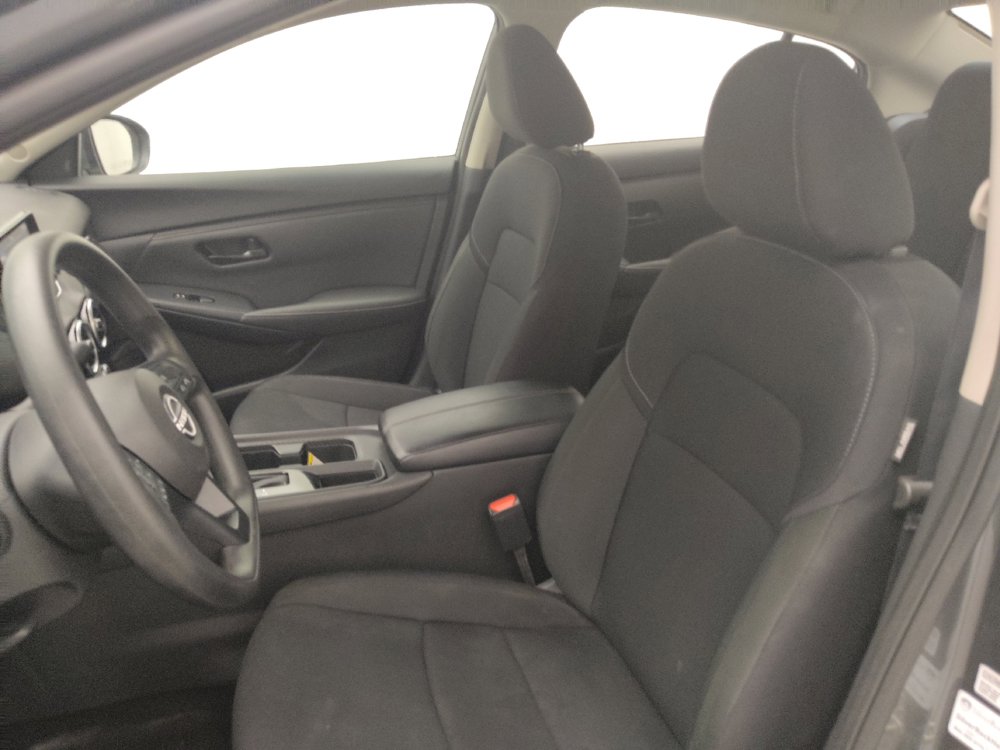 Used 2025 Nissan Sentra S FWD image 17