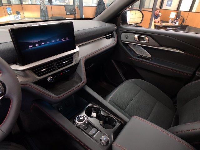 New 2027 Ford Explorer ST w/ Sun And Sound Package AWD/4WD image 18