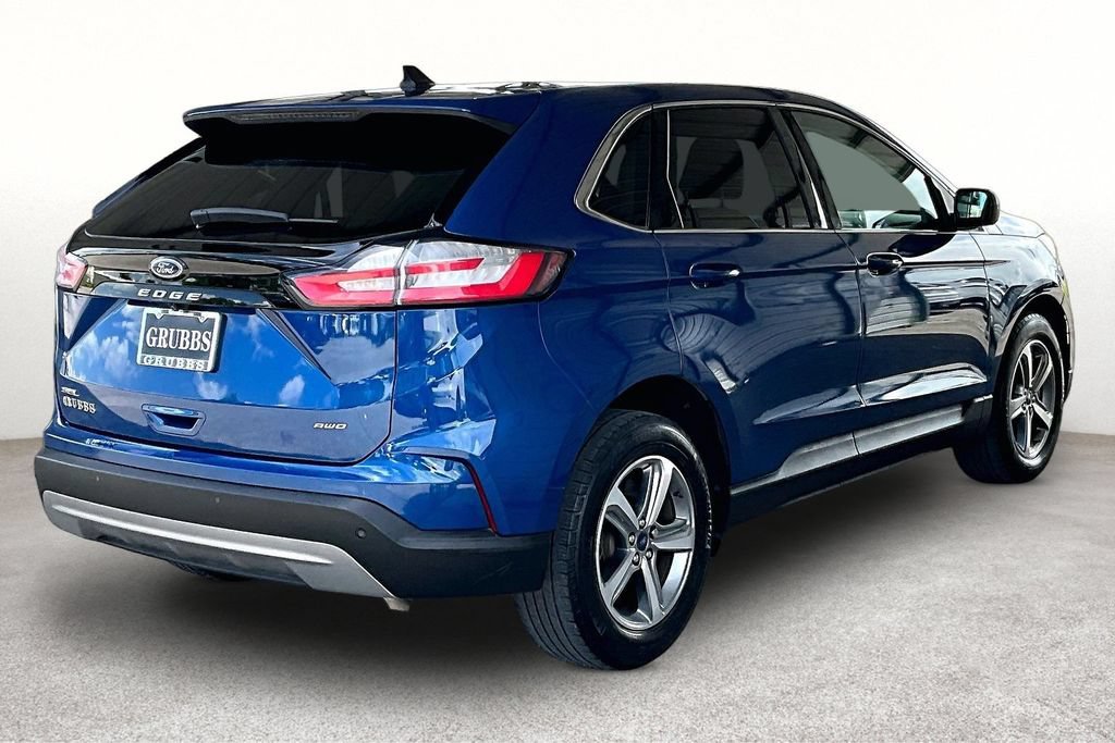 Used 2021 Ford Edge SEL w/ Convenience Package AWD/4WD image 2