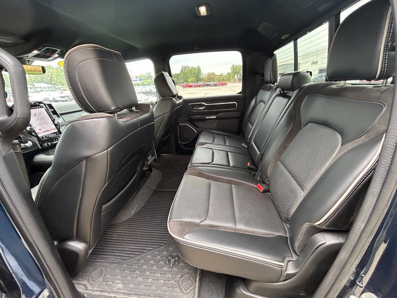 Used 2023 RAM 1500 Laramie image 12