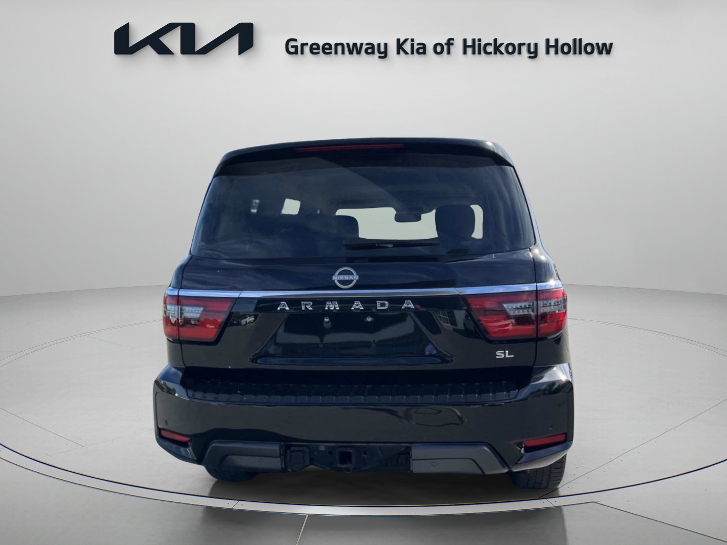 Used 2024 Nissan Armada SL w/ Captain's Chairs Package image 6