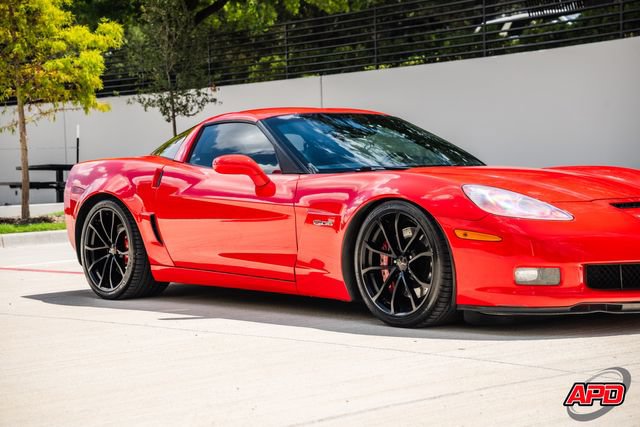 Used 2013 Chevrolet Corvette Z06 w/ 3LZ Preferred Equipment Group RWD image 43