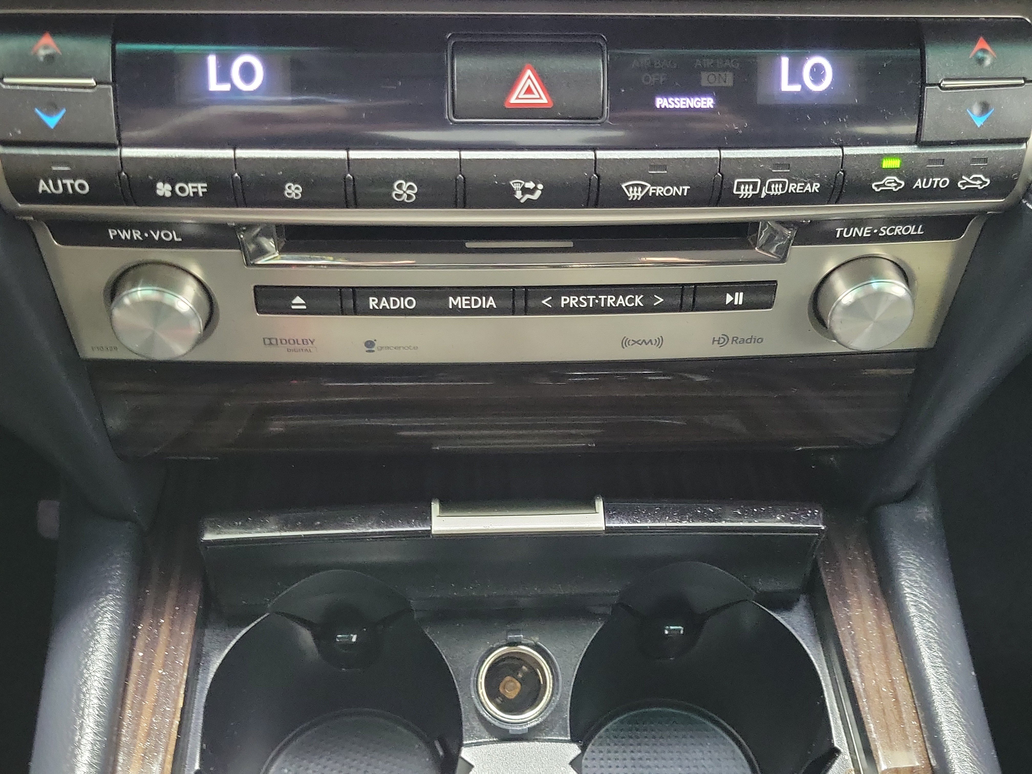 Used 2013 Lexus LS 460 w/ Comfort Pkg RWD image 23