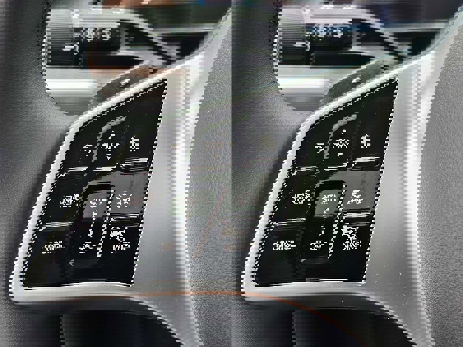 Used 2023 Mercedes-Benz GLC 300 4MATIC image 33